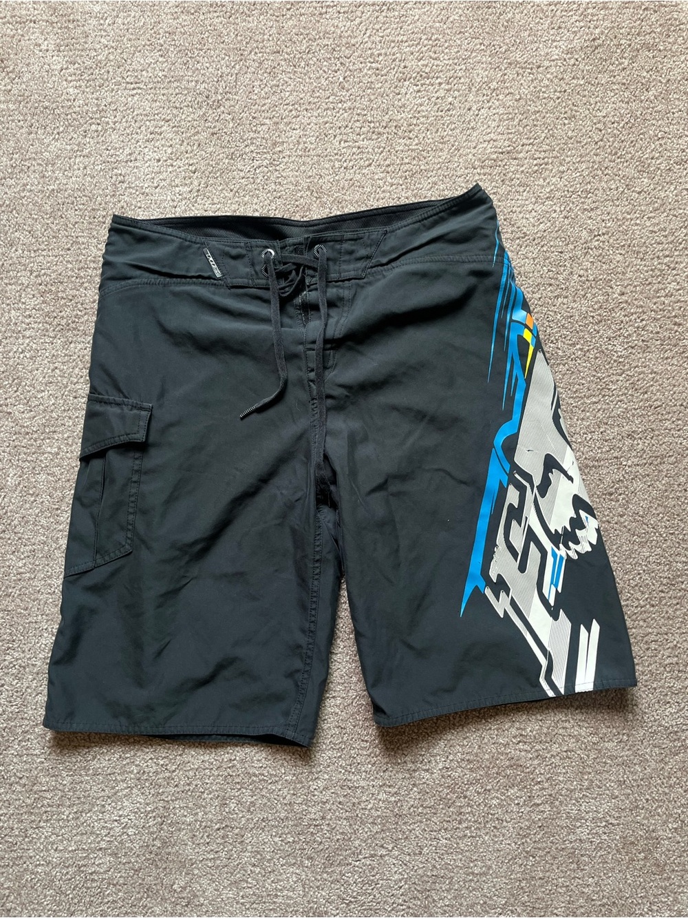 VTG 00’s / Y2K Fox Racing Black & Blue Boardshorts